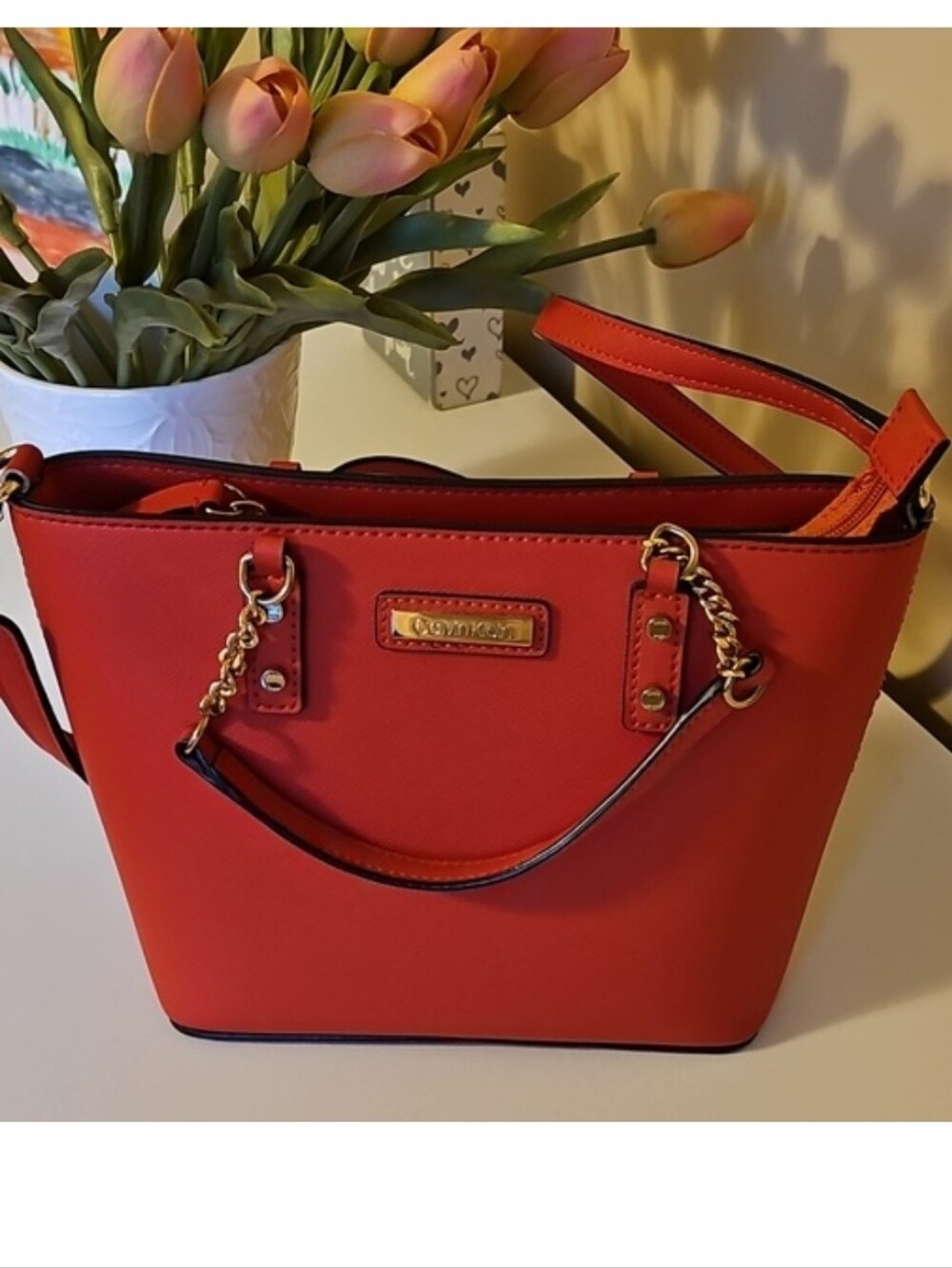 Tommy Hilfiger Red Structured Saffiano Shoulder Bag